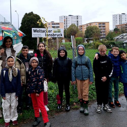 Globales Lernen  - Besuch am Weltacker Innsbruck 