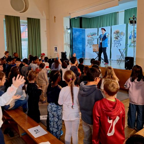 Die Bremer Stadtmusikanten  - ein MITSING - MUSICAL mit GERNOT KRANNER 