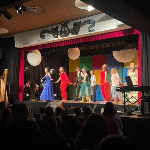Musiktheater Mils 1a