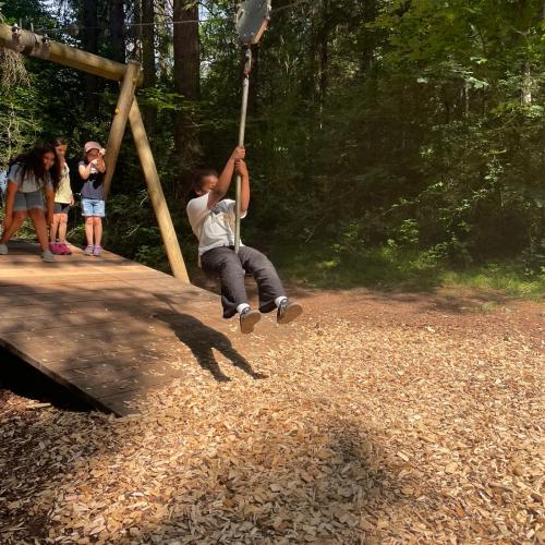 Rumer Waldspielplatz 1a
